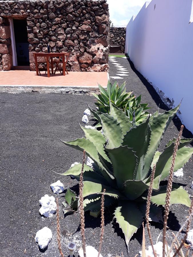 Loft La Tahonilla Pension Tías Buitenkant foto