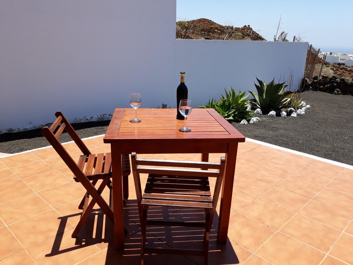 Loft La Tahonilla Pension Tías Buitenkant foto